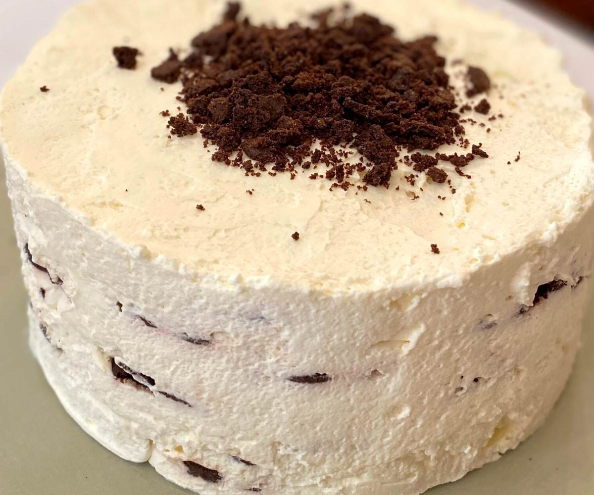 Chocolate Wafer Icebox Cake