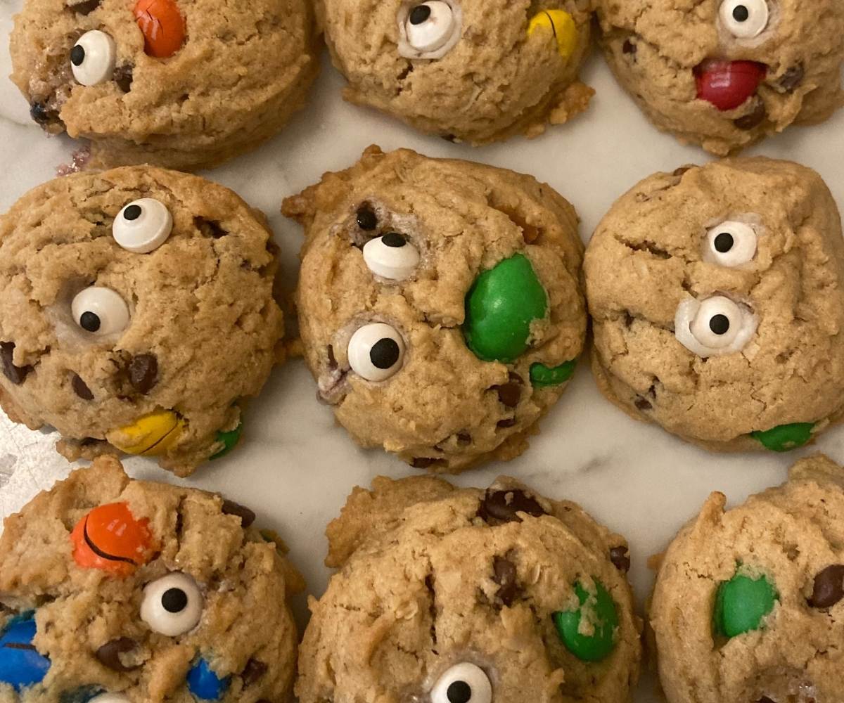 https://cookspacebrooklyn.com/wp-content/uploads/2021/11/Monster-Cookies.jpg